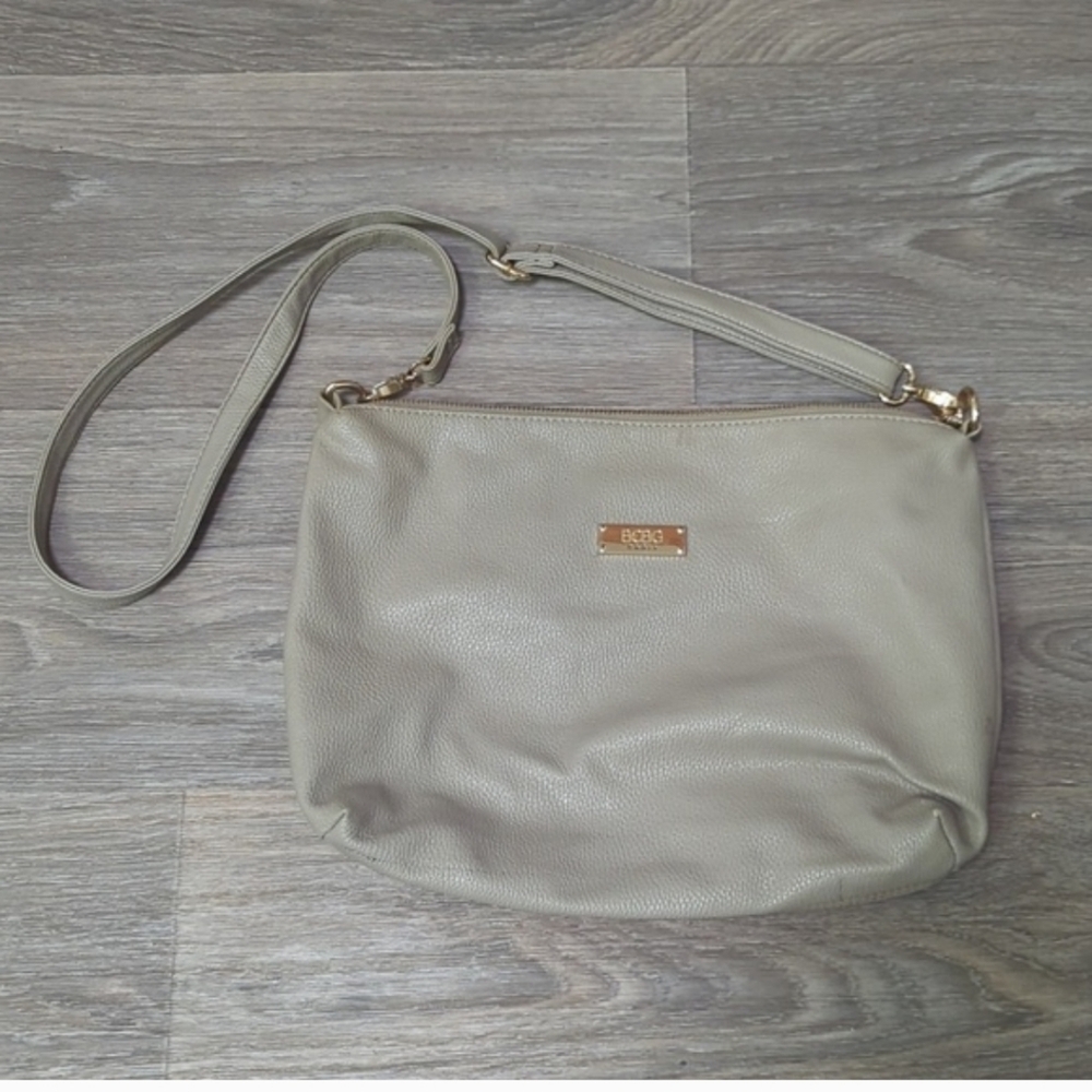 BCBG Crossbody Gray Purse Bag - Picture 7 of 7